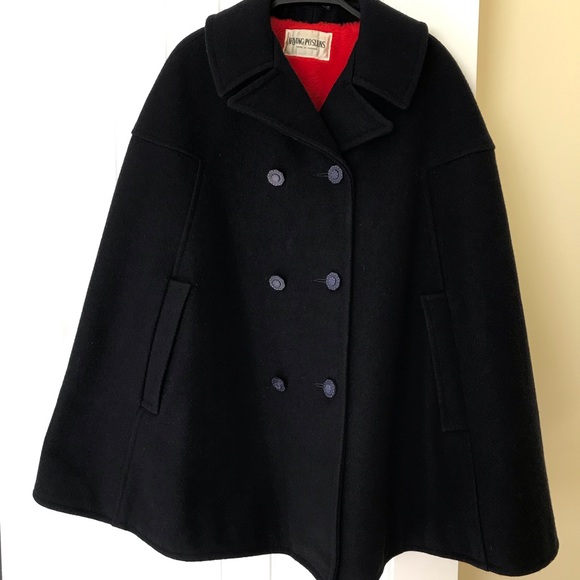 Irving Posluns Jackets & Blazers - Vintage heavy navy faux fur lined cape